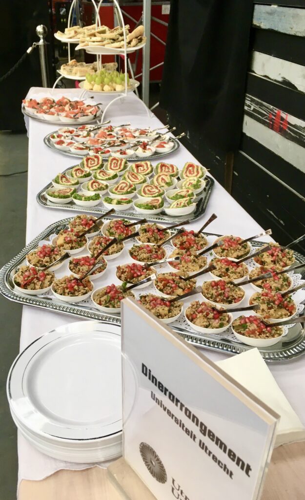 diner buffet met tapas-achtige gerechten, 20 personen