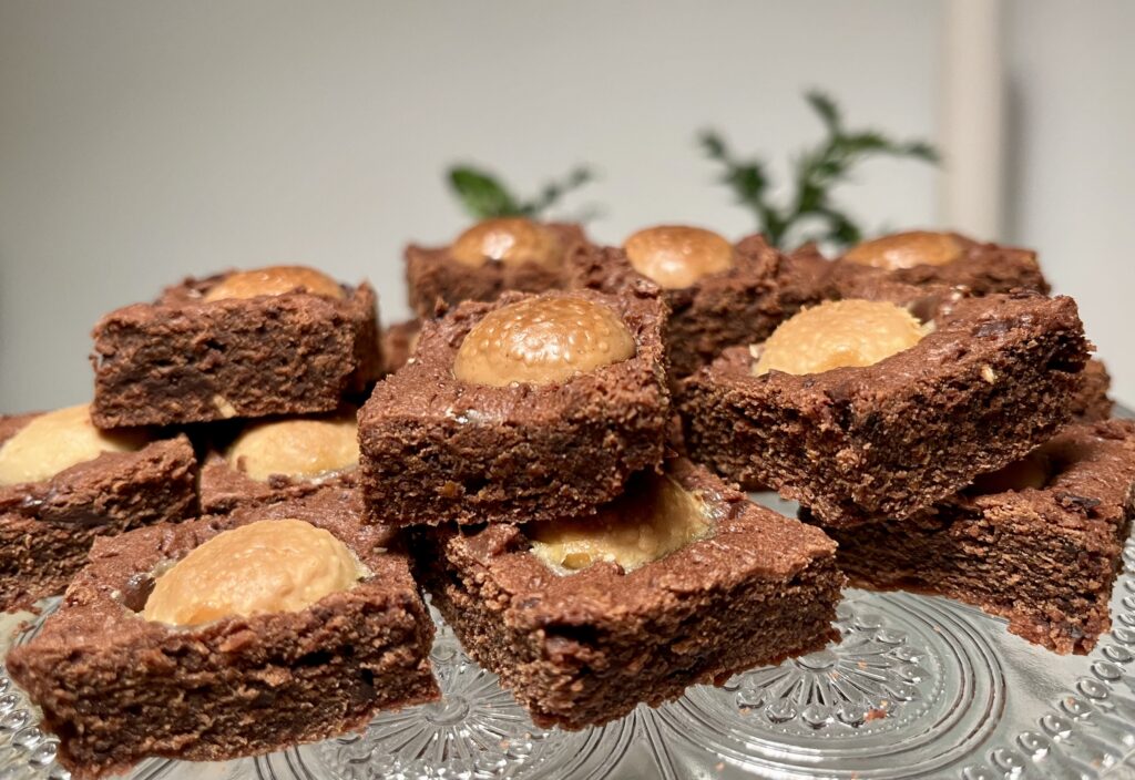 Brownies met sinaasappel en pepernoten 